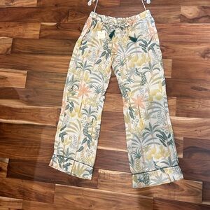 Buttery pajama bottoms -L/XL